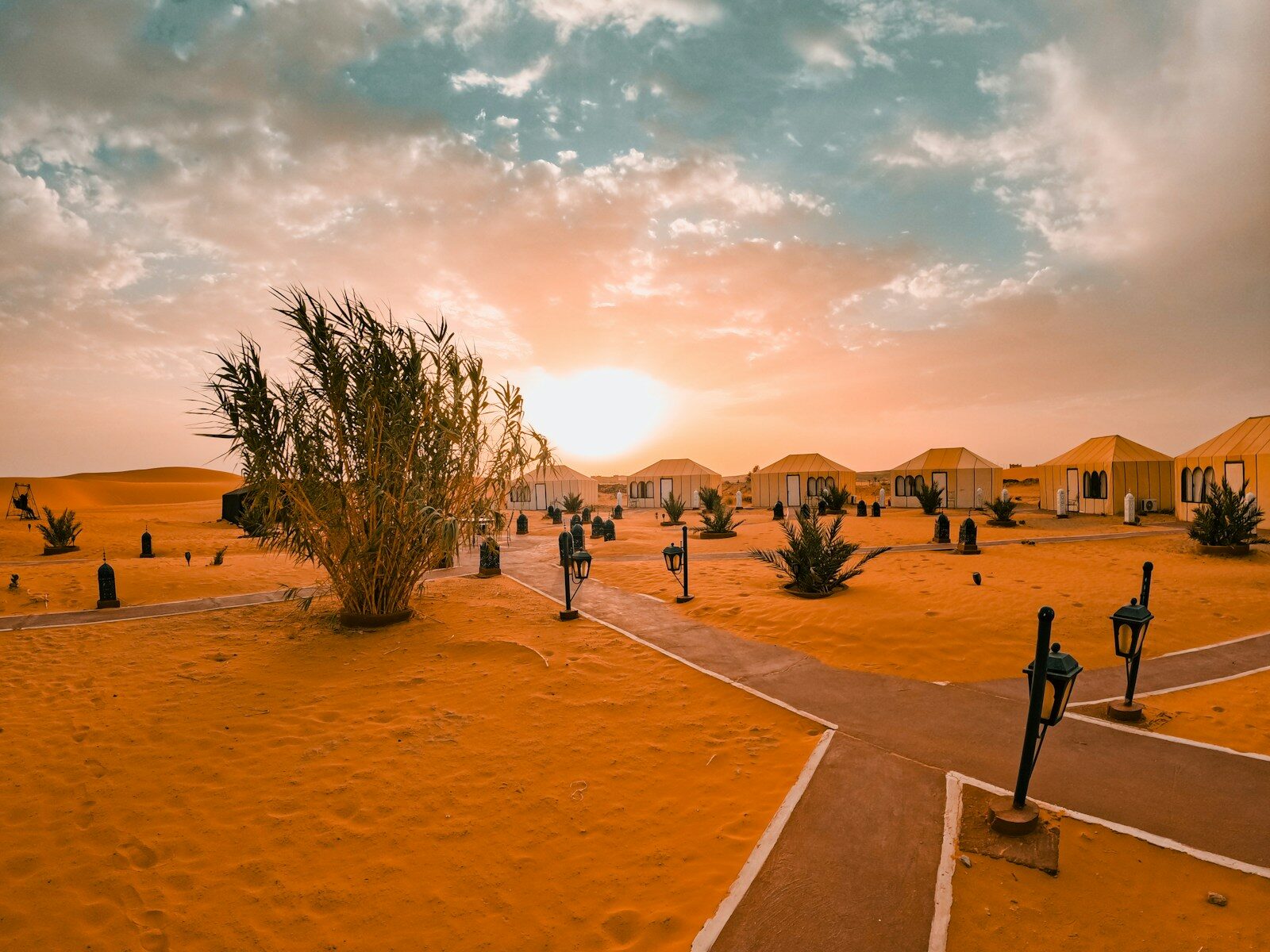 Ouarzazate Desert Camp: Your Guide to Magical Nights in the Sahara (2026)